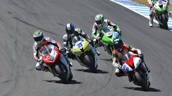 Απίστευτη νίκη του Jules Cluzel, με την ομάδα Yakhnich Motorsport, καβάλα σε μια MV Agusta. Γαλλο-Ρωσική-Ιταλική σύμπραξη!